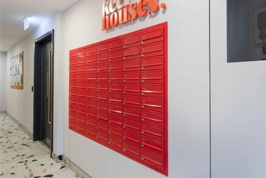 1 bed studio, Lower Gilmore Place, Fountainbridge, Edinburgh, EH39NY - Image 1